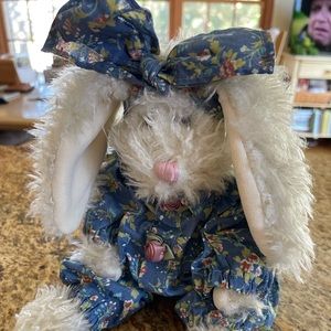 Boyd's Bears Sweet Miss Anastasia looking for a new home!